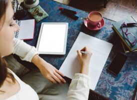How to Start a Telecommute Copywriting Career